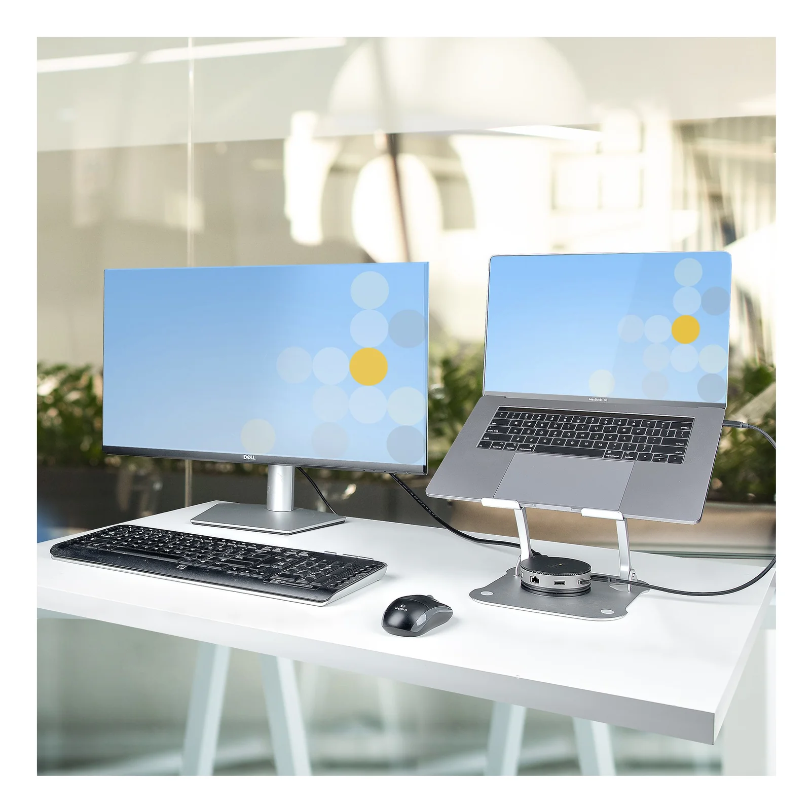 StarTech.com Support de Bureau pour Ordinateur Portable - Support Ergonomique Pliable pour PC Portable - Socle/Pupitre/Réhausseur Incliné pour PC portable, Supporte Jusqu'à 10kg - Socle Ventilé PC Portable