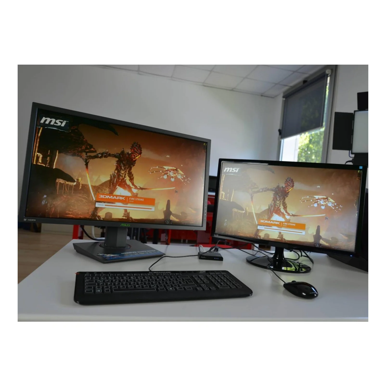 Techly IDATA HDMI2-4K2 répartiteur vidéo HDMI 2x HDMI