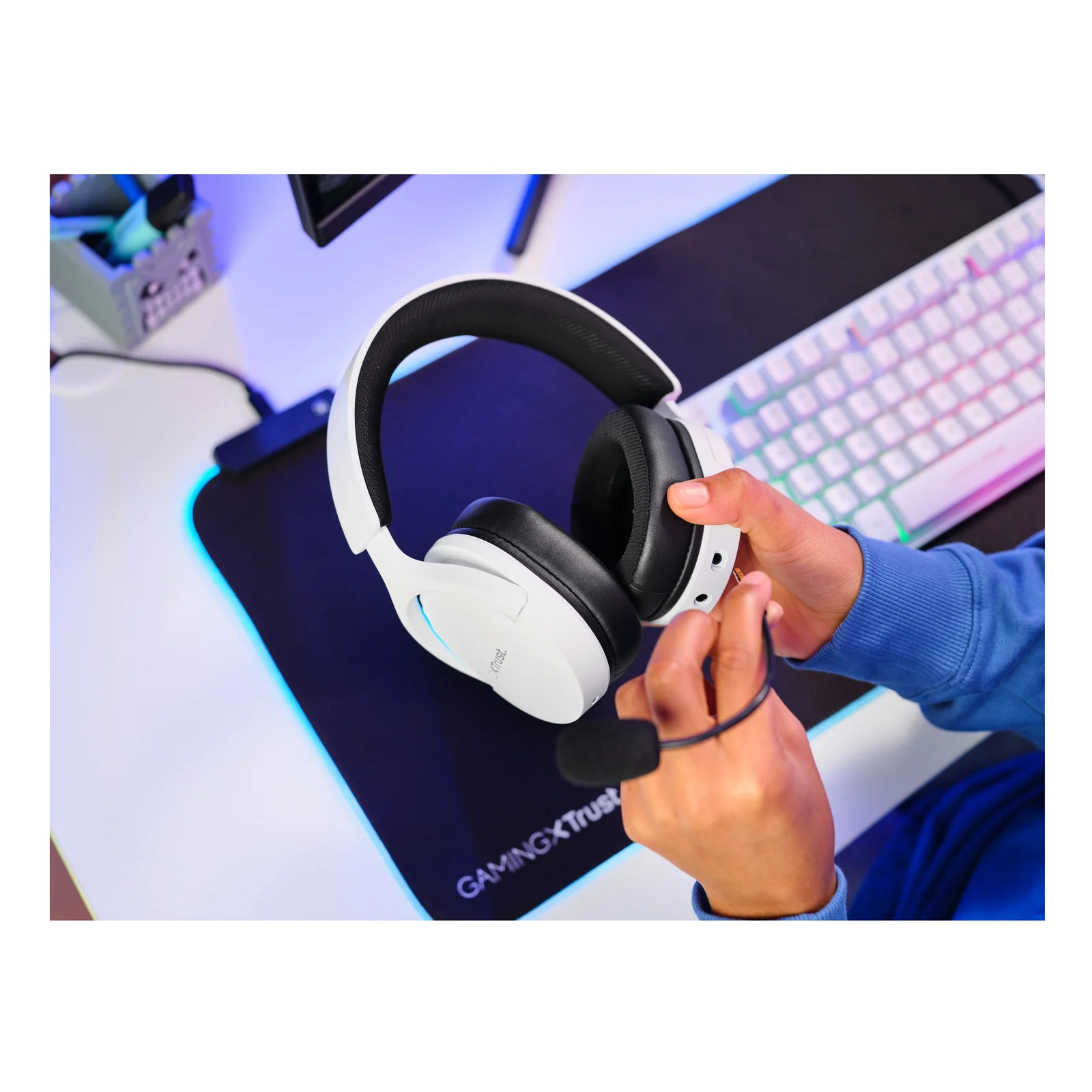 Trust GXT 491W FAYZO Casque Avec fil &sans fil Arceau Gaming USB Type-C Bluetooth Noir, Blanc