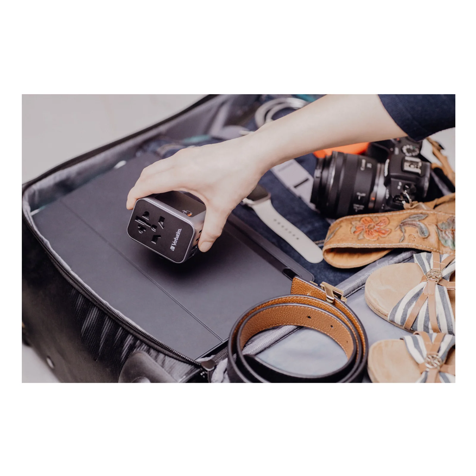 Verbatim 49545 adaptateur prise d'alimentation Universel