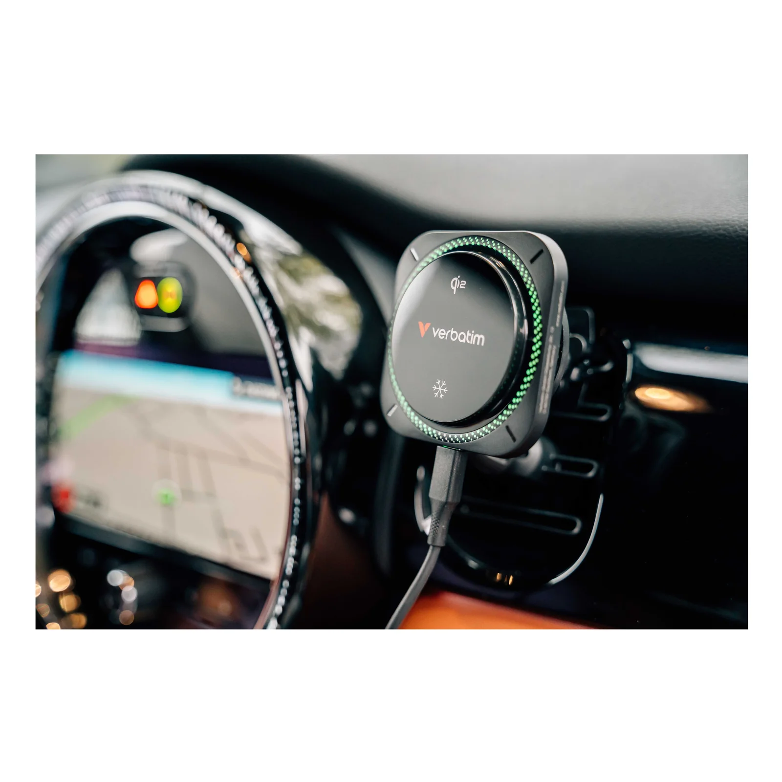 Verbatim Charge 'n' Drive Qi2 RGB Smartphone Noir USB Recharge sans fil Charge rapide Auto