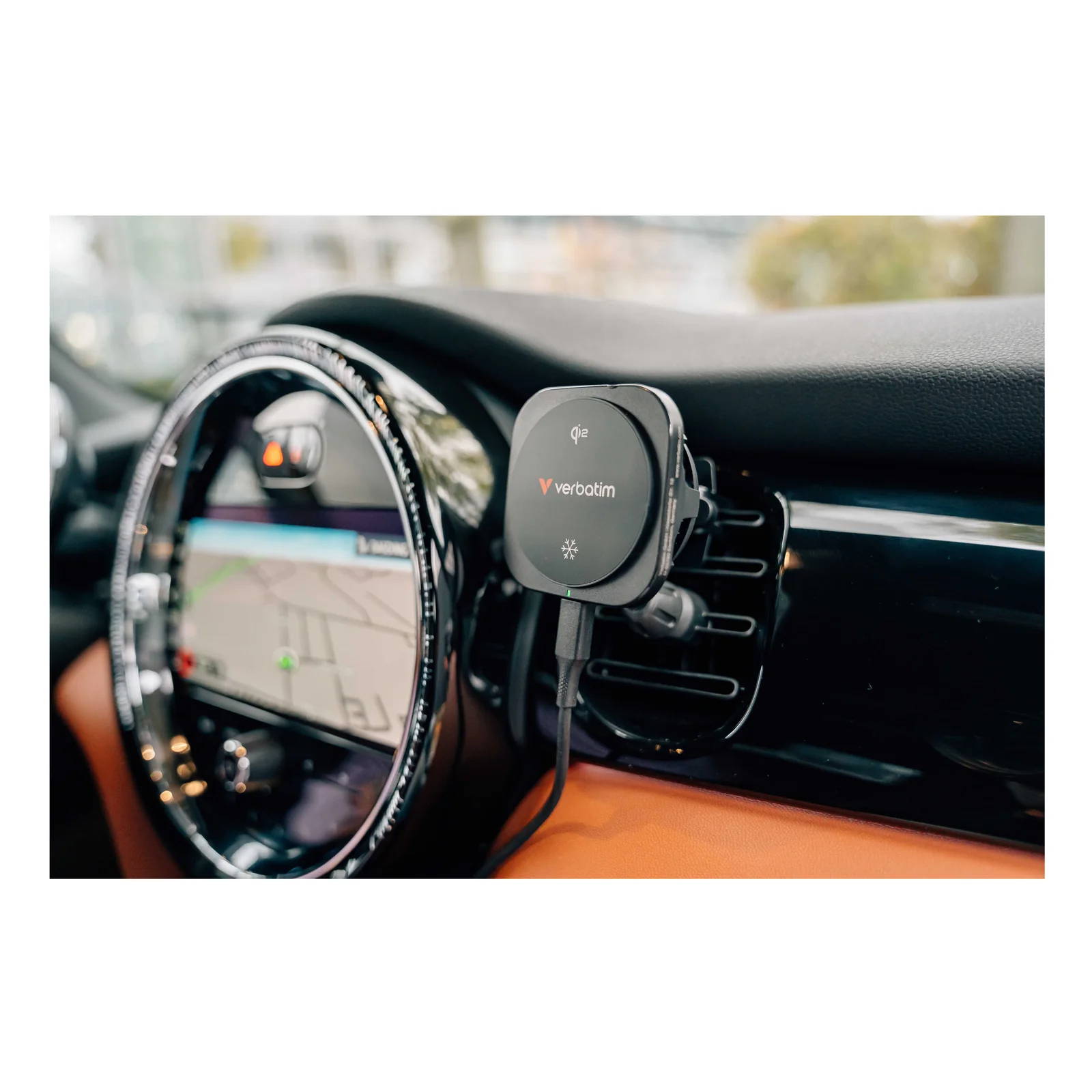 Verbatim Charge 'n' Drive Qi2 Smartphone Noir USB Recharge sans fil Charge rapide Auto