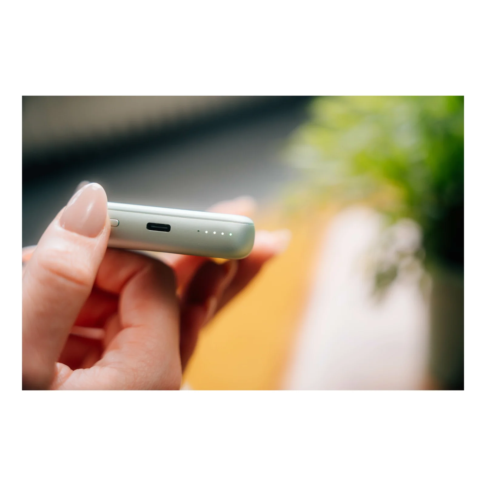 Verbatim Charge 'n' Go Lithium Polymère (LiPo) 10000 mAh Recharge sans fil Vert