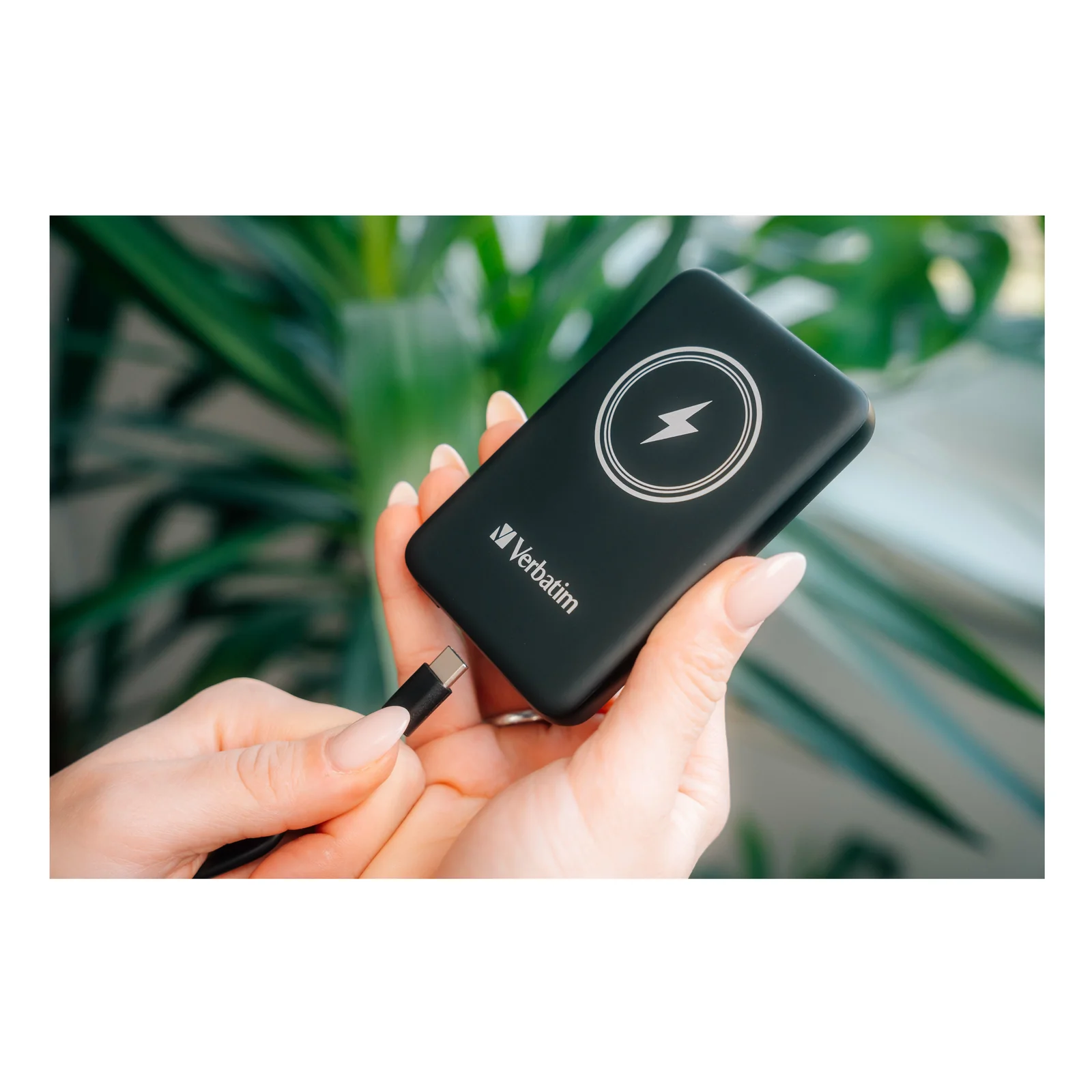 Verbatim Charge 'n' Go Lithium Polymère (LiPo) 5000 mAh Recharge sans fil Noir