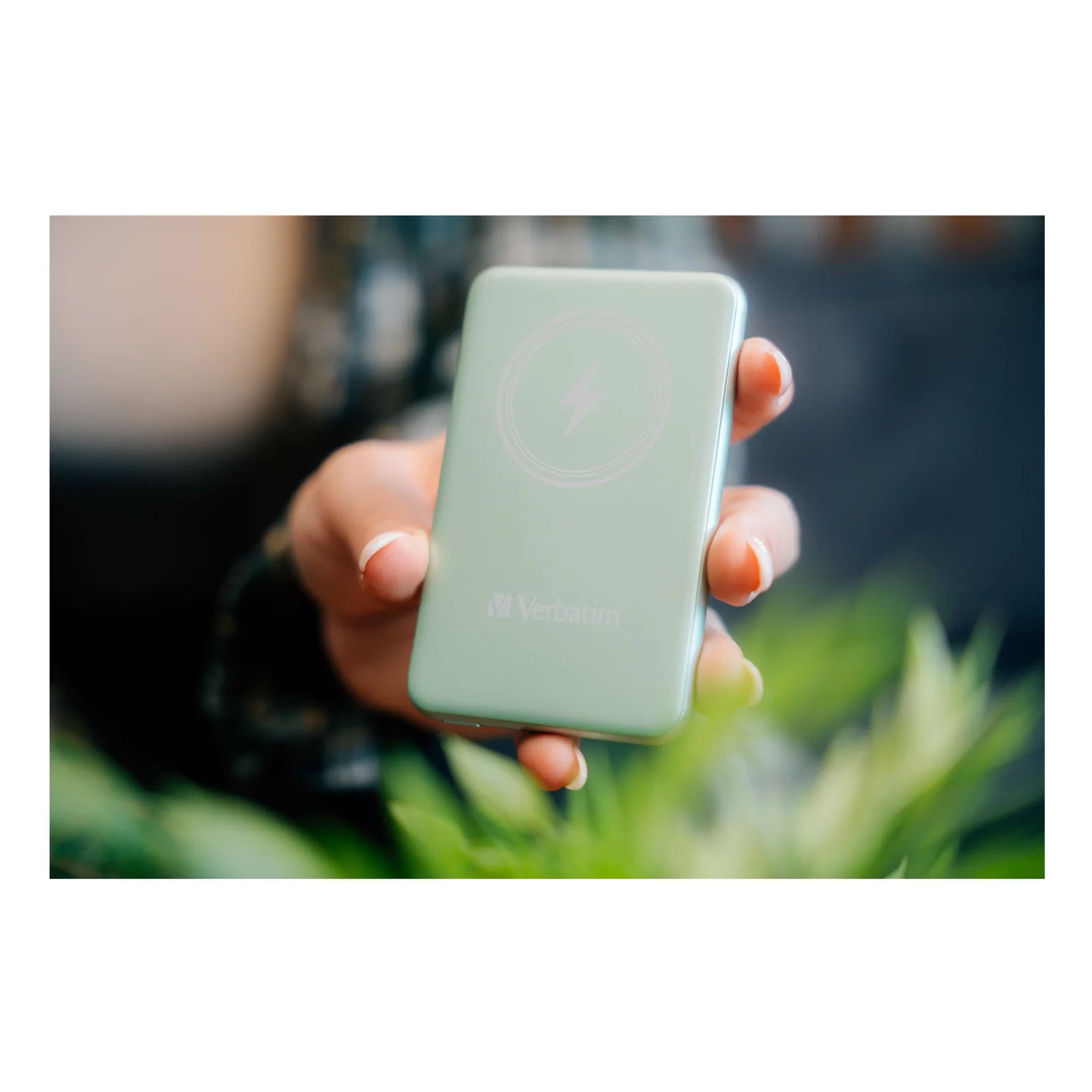 Verbatim Charge 'n' Go Lithium Polymère (LiPo) 5000 mAh Recharge sans fil Vert