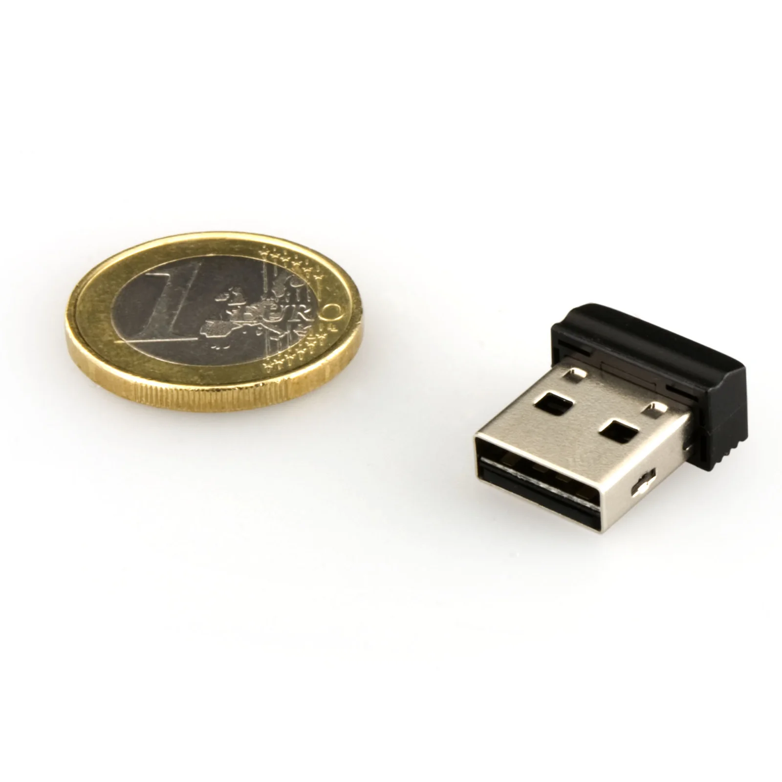 Verbatim Clé NANO USB Store 'n' Stay 32 Go