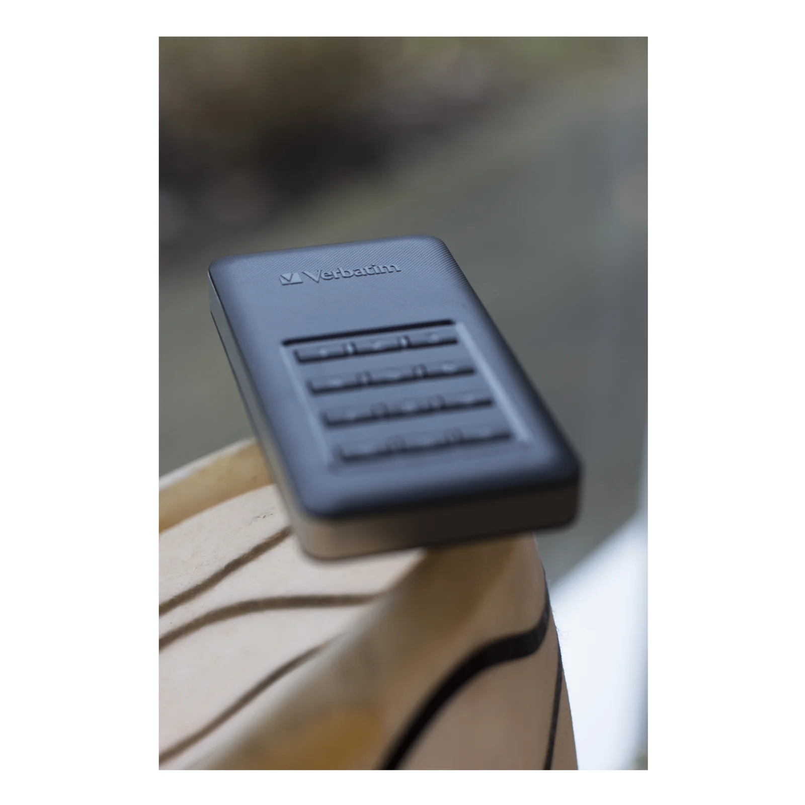 Verbatim Disque portable SSD Store n Go avec accès par clavier 256 Go