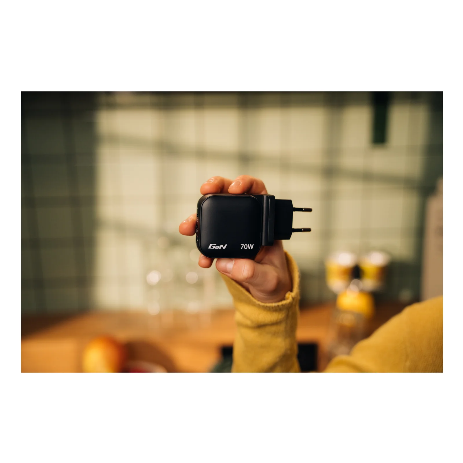 Verbatim Mini GaN Charger 70W Universel Noir Secteur Charge rapide Intérieure